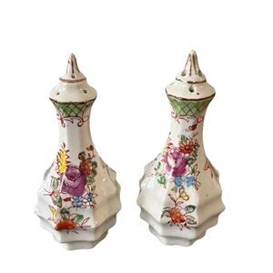 Vintage Floral White Porcelain Salt and Pepper Shakers Set Japan